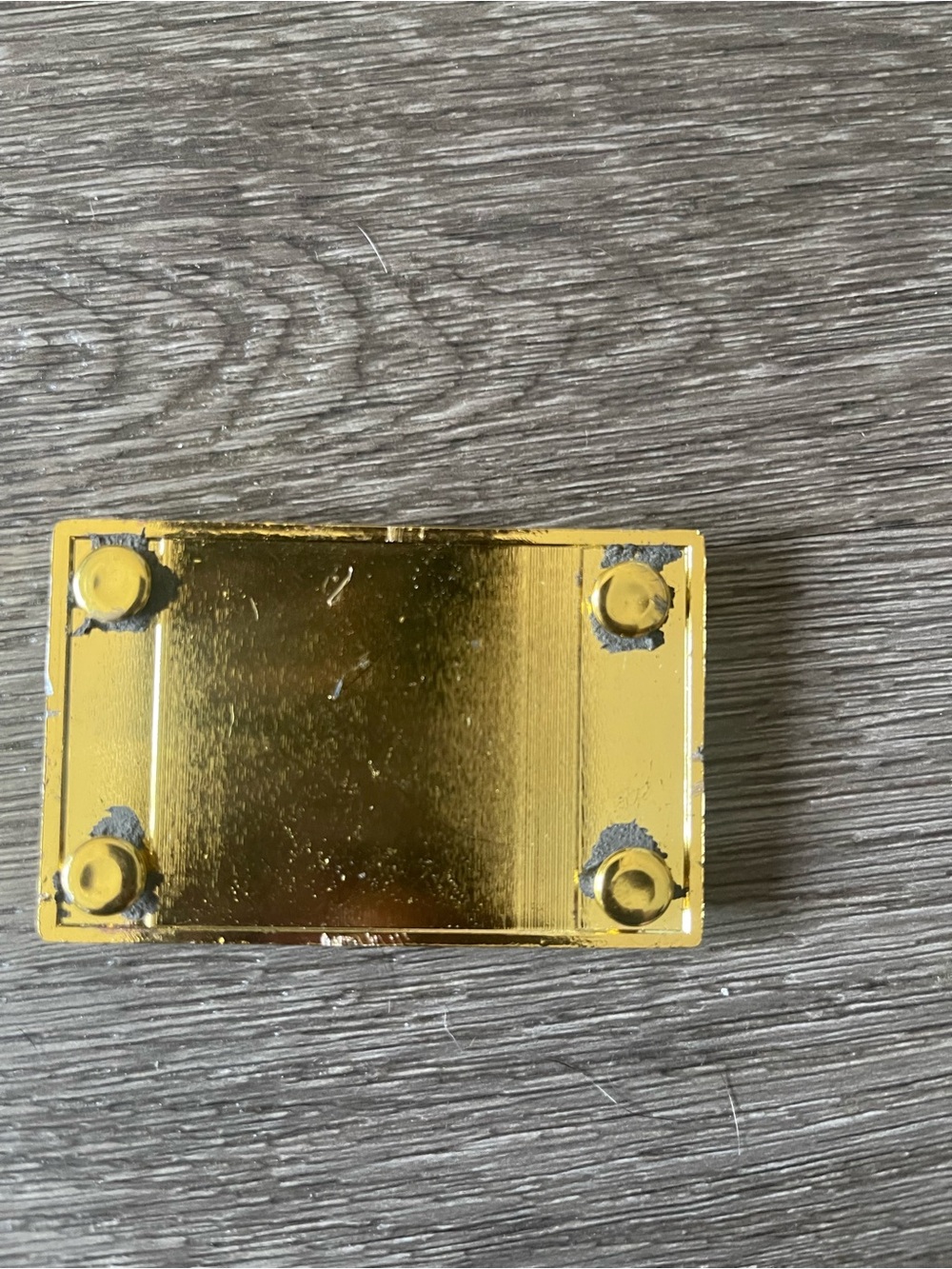 Louis Vuitton Gold Metal Logo Plate - Picture 3 of 4